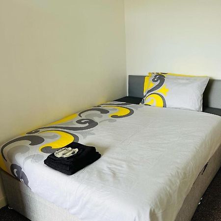 Simple 2Bed Flat In Edinburgh.アパートメント エクステリア 写真
